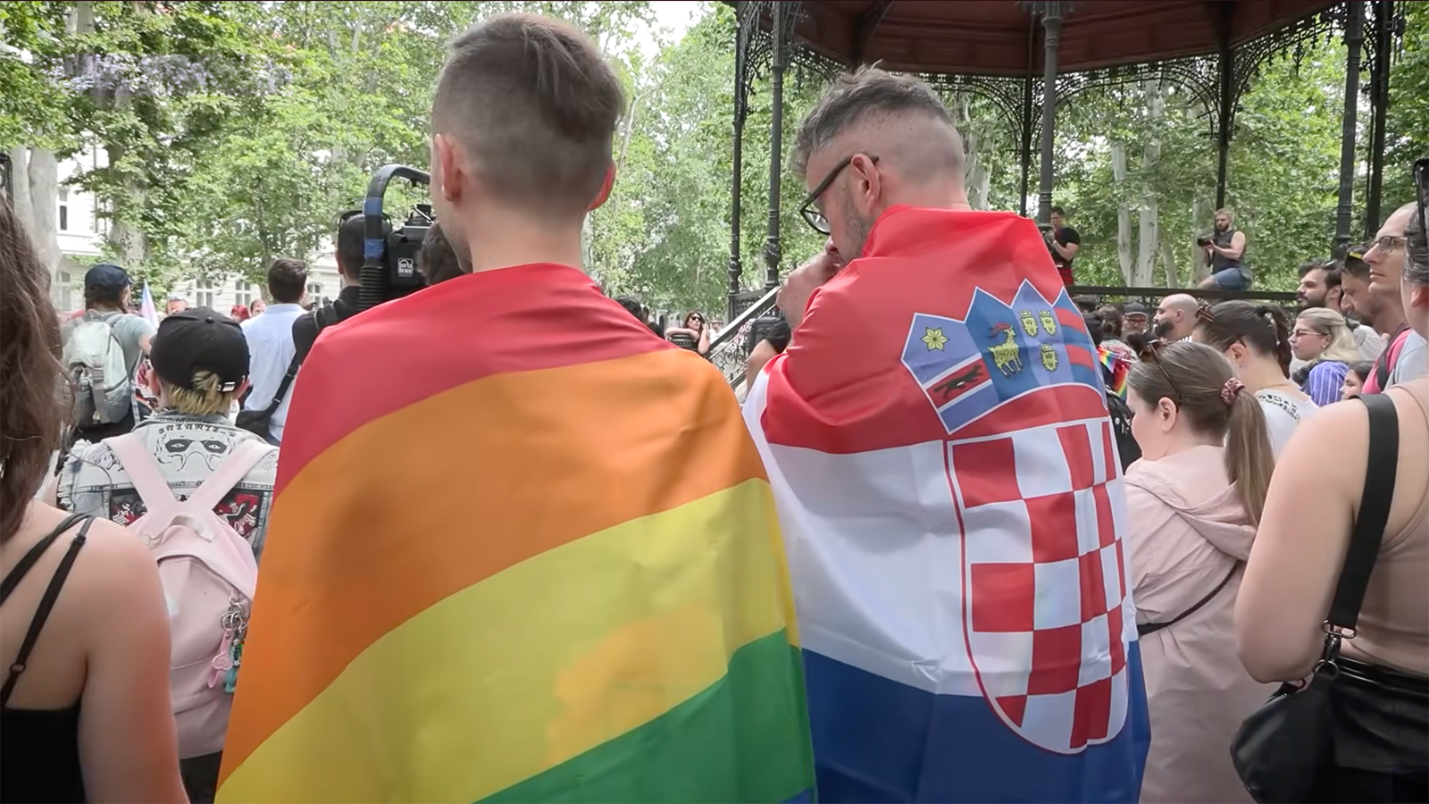 Jubilarna Parada: Žeki, sjaši nam s leđa